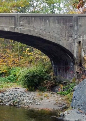 Work continues on Arch Bridge in Newfane