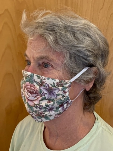 Volunteers sew masks for local hospitals 
