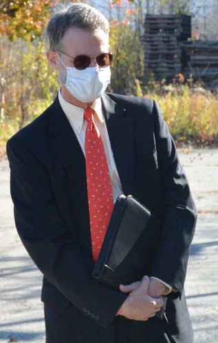 Brattleboro to maintain mask mandate