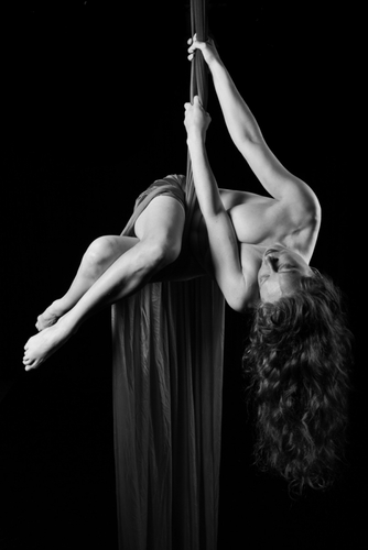 ‘Strong Bodies: Circus Women’ photo exhibit opens