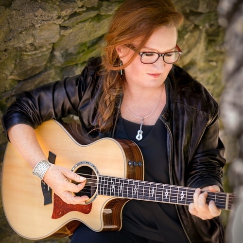 Lisa McCormick brings her singer-songwriter ukulele show to Next Stage
