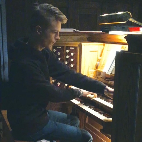 Estey Organ Museum presents teen organist Gavin Klein in concert