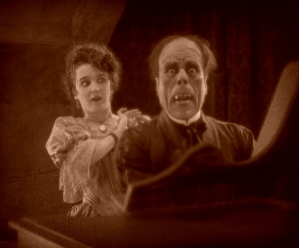 ‘The Phantom of the Opera’ will feature a live organ soundtrack