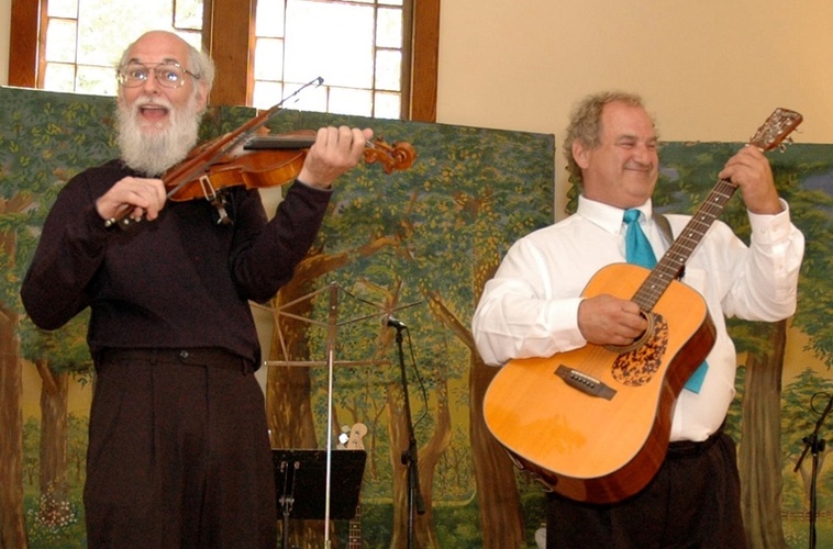 The Barnstormerz are fiddler and keyboardist Ned Phoenix of Townshend, left, and guitarist Marvin Bentley of South Wardsboro.