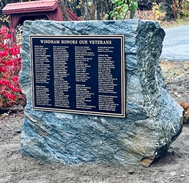 Town honors its veterans with new plaque