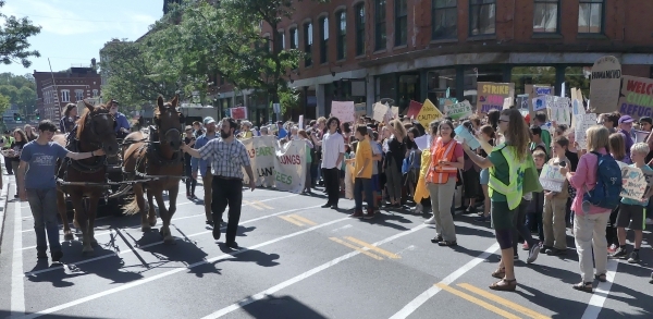 Hundreds march in Brattleboro as part of Global Climate Strike 